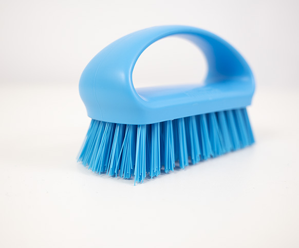 Szczotka ręczna z uchwytem Salmon Hillbrush ST15B 122 mm twarde włosie niebieska