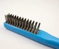 Szczotka druciana Salmon Hillbrush WS6SBRES 225 mm twarde włosie niebieska